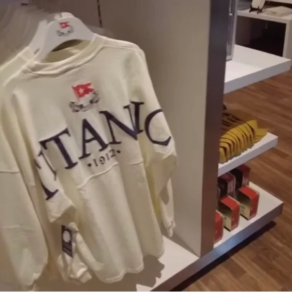 Titanic 1912 Cream Sweatshirt